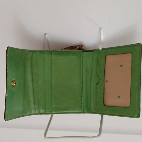 Kate Spade New York Tri-fold Cream Wallet - Picture 3 of 10